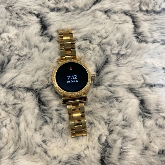 Michael Kors Access Smart Watch - Picture 4 of 4